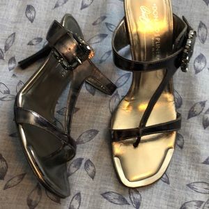 Donald J Pliner Neona metalic Sandals